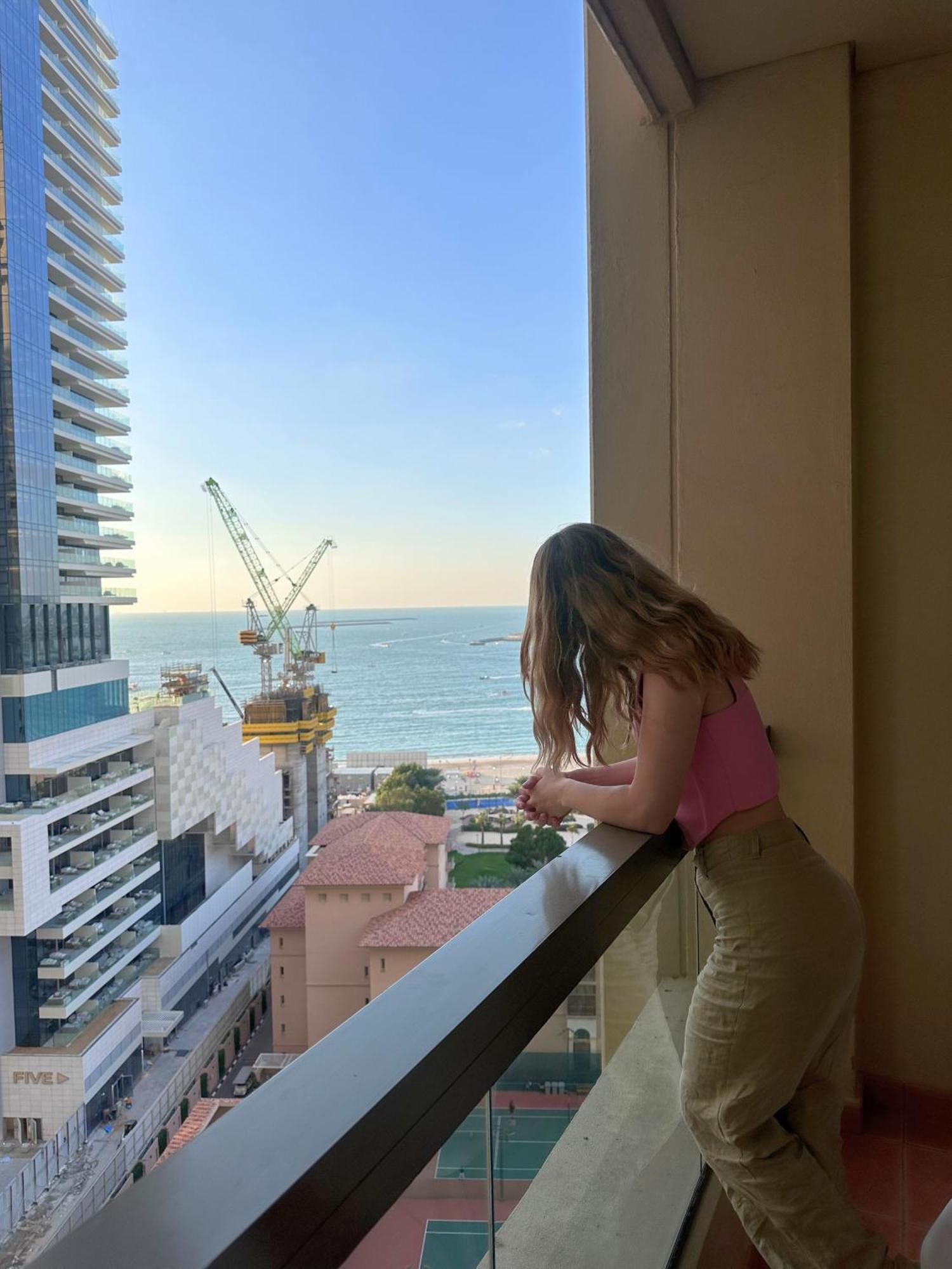 Arabian Nights Beach Hostel Dubai Exterior photo